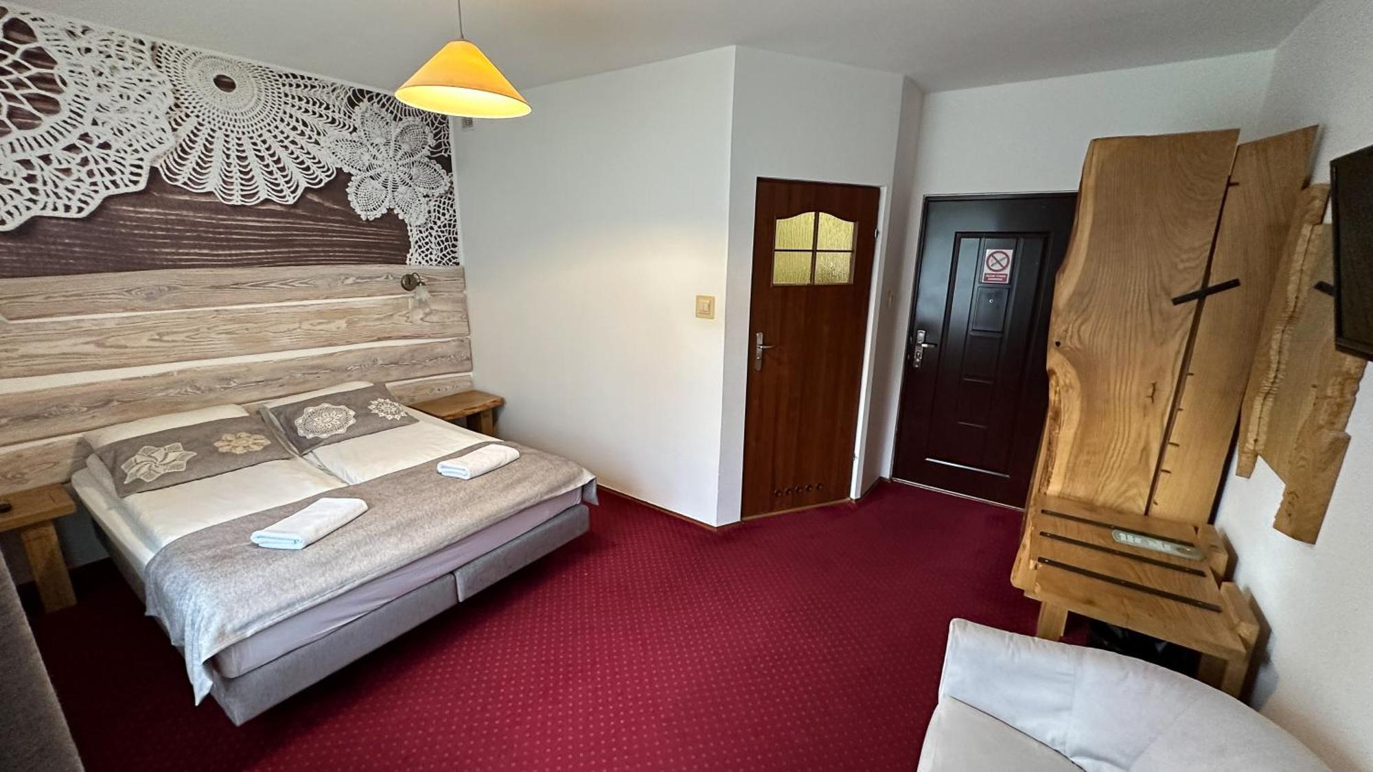 Dwor Wapowce Hotel Eksteriør billede